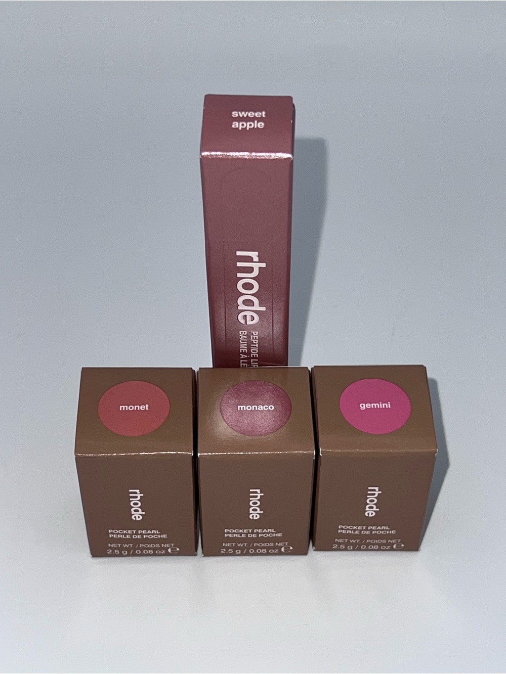 Rhode Alexandra Set
Peptide Lip Tint Sweet
Apple & Gemini Monet &
Monaco